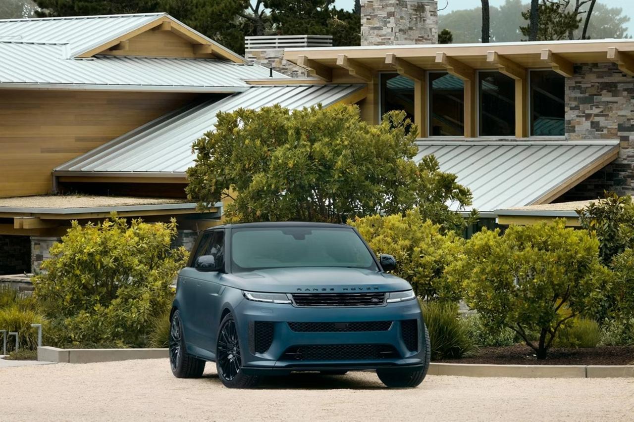 Grand Touring: Weekend at Range Rover House Muskoka | Powered by Givergy